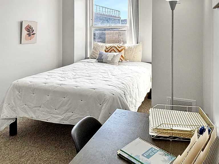 Corner House Lofts — Photo 18