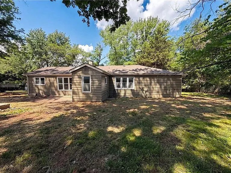 1825 NE Bren Mar Rd — Photo 14