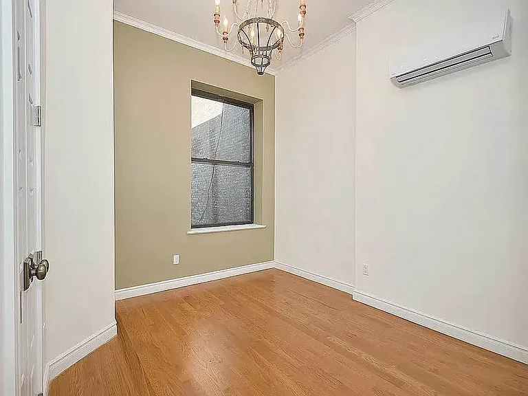 1245 Dean St #1 — Photo 7
