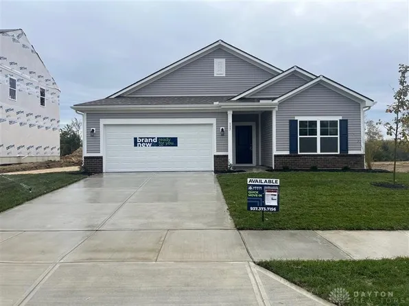 137 Evergreen Way, Brookville, OH 45309