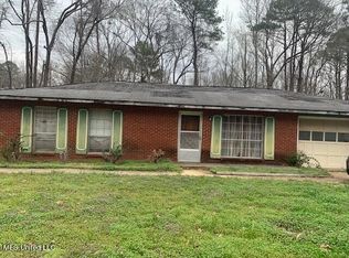103 Glendale St, Clinton, MS 39056