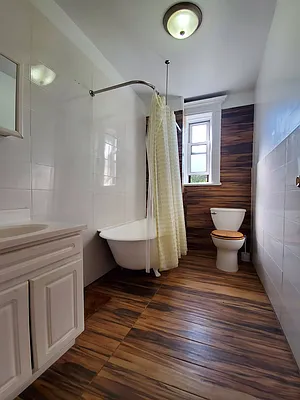 Rented by Sunshine Management Group, LLC | media 6