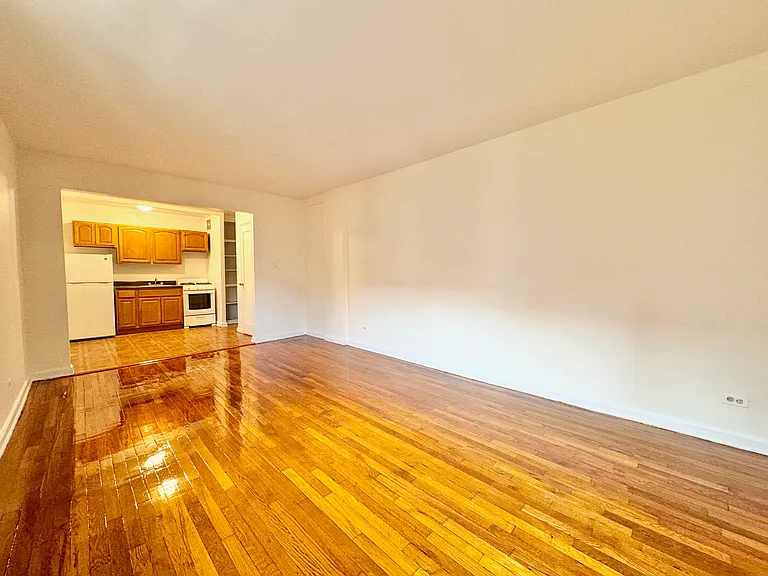 140-45 Ash Ave #425 — Photo 3