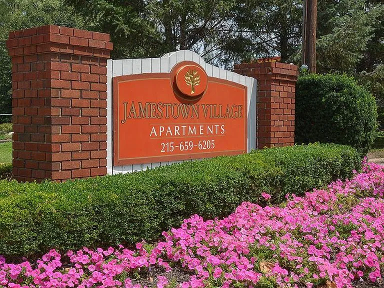 Jamestown Village Apartments — Photo 17