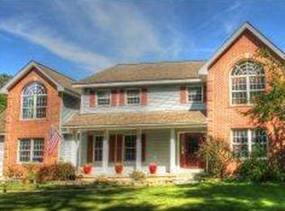 15 Spartan Dr, Bedford, NH 03110