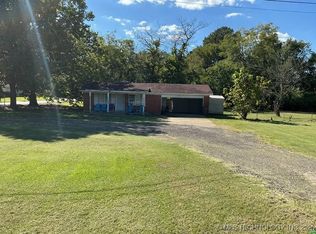 101 SW Hayes St, Idabel, OK 74745