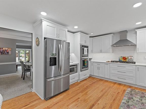 2nd image of 3400 SW 37th St