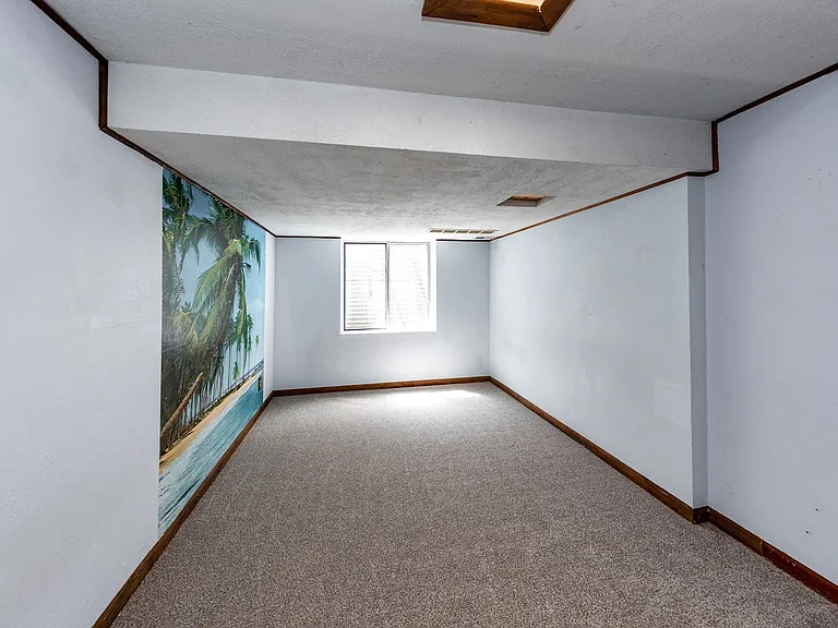6930 Native Cir — Photo 45