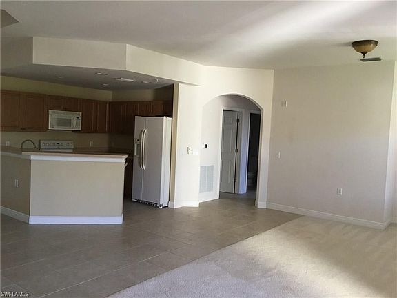 3rd image of 3944 Pomodoro Cir Unit 302
