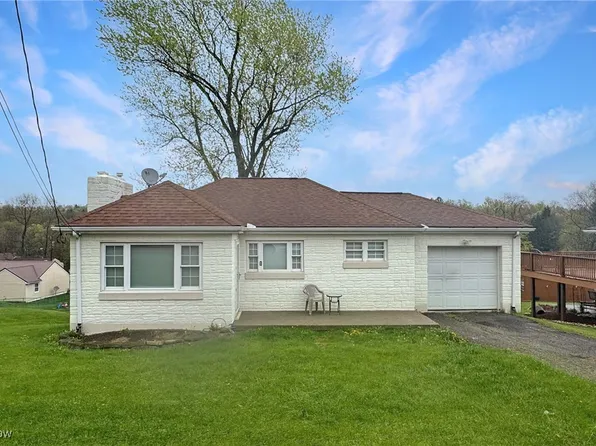 144 Starkey Blvd, Wintersville, OH 43953