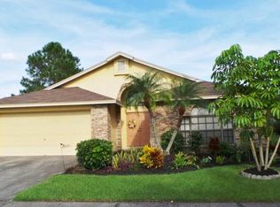 2039 Elk Spring Dr, Brandon, FL 33511