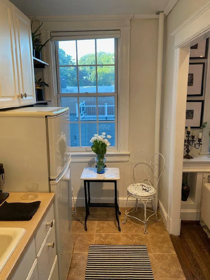 1 bed, 501 sqft, $2,200 — Photo 1