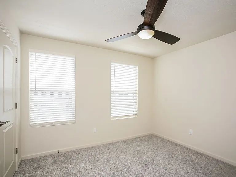 9738 Behner Dr — Photo 21