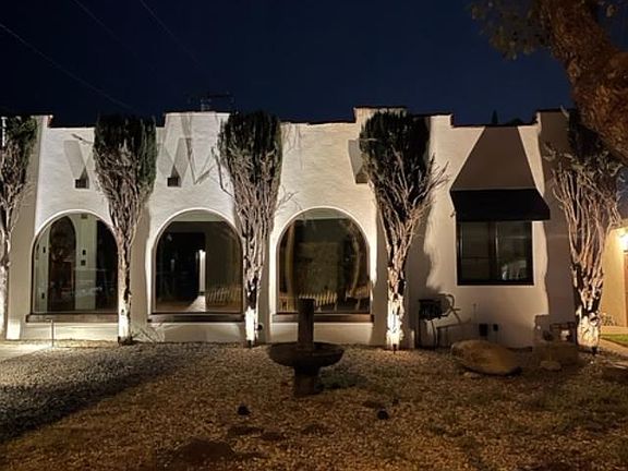 3rd image of 800 Forest Ave
