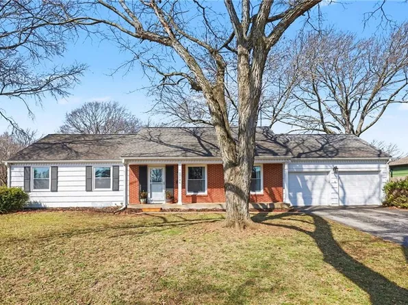 11146 McGee St, Kansas City, MO 64114