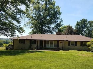 4053 Hillwood Estates Rd, Cedar Hill, TN 37032