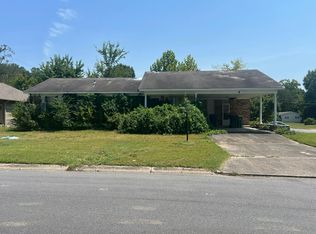 9 Brooklawn Dr, Little Rock, AR 72205
