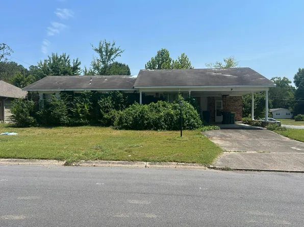 9 Brooklawn Dr, Little Rock, AR 72205
