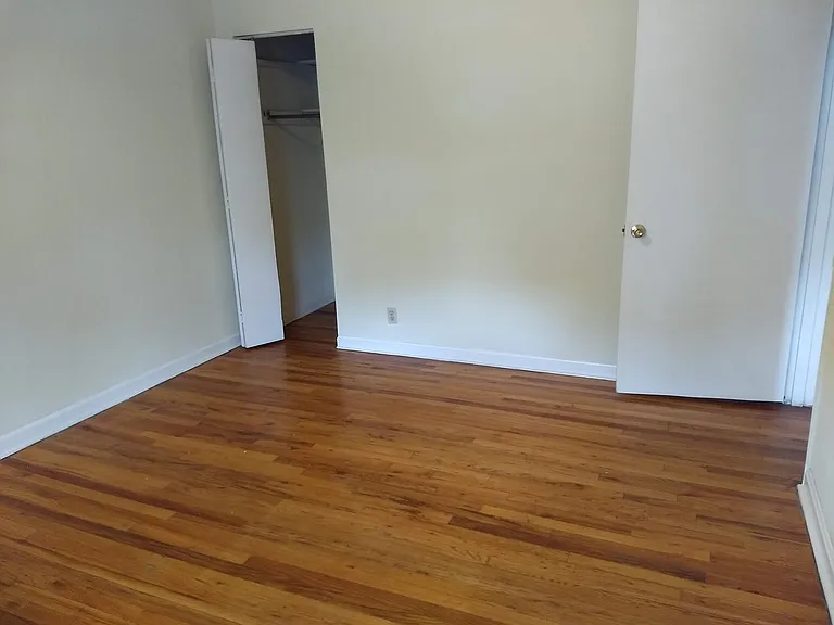 5928 Belmont Ave — Photo 10