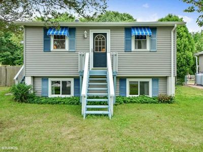 62 Aspen Rd, South Kingstown, RI, 02879