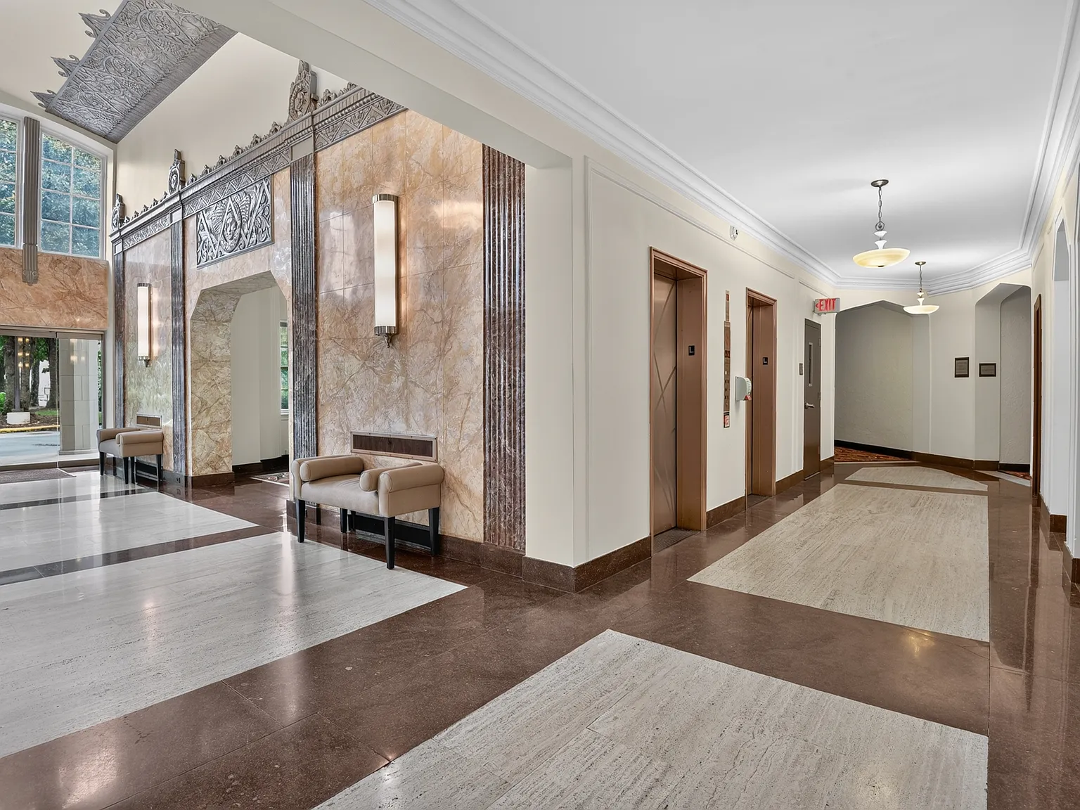 1 bed, 891 sqft, $2,800 — Photo 3