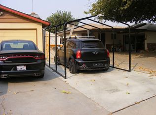 393 W Spring Ln, Lemoore, CA 93245