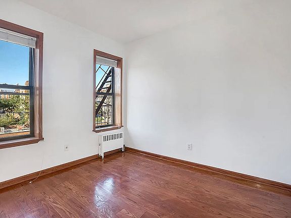 4th image of 188 Suffolk St #3N