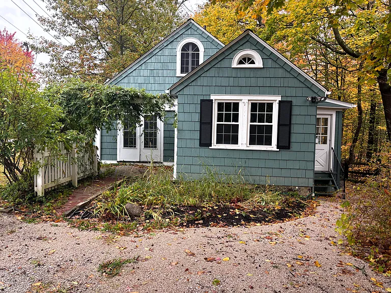 7050 Old Mill Rd — Photo 2