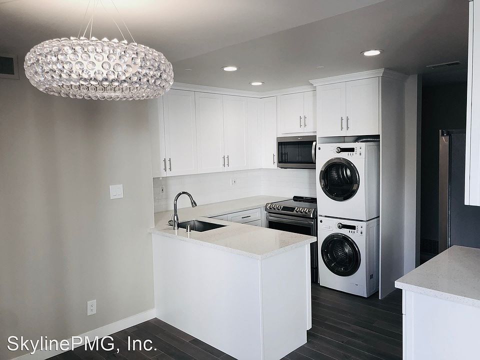 1st image of 2101 Carlmont Dr APT 105