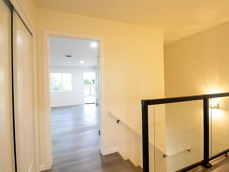 1771 Tulane Ave — Photo 14