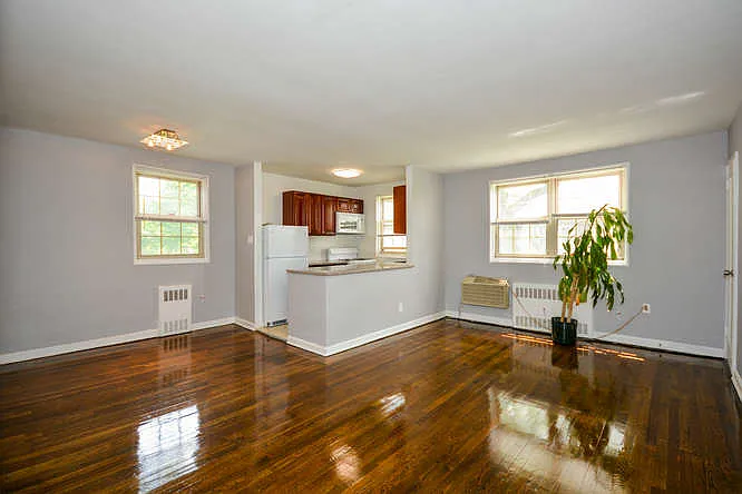 69-16B 213th St #284 — Photo 3