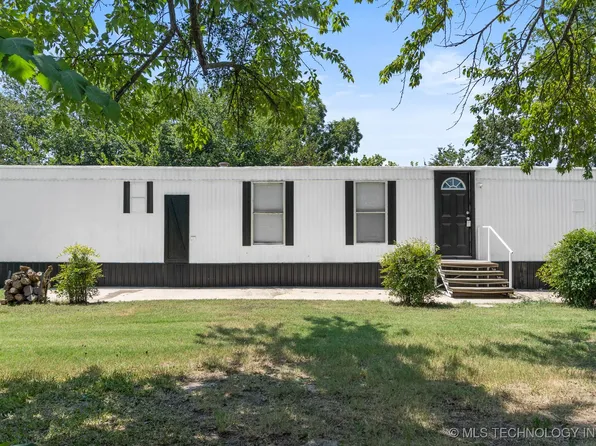 415 Russell Rd, Caddo, OK 74729