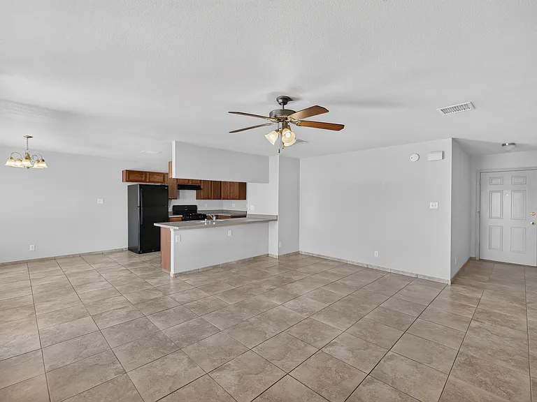 608 Cactus Creek Pl — Photo 5