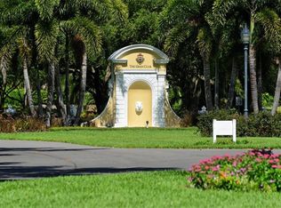 272 N Point Rd, Osprey, FL 34229