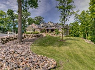 20990 Pin Oak Ln, Prior Lake, MN 55372