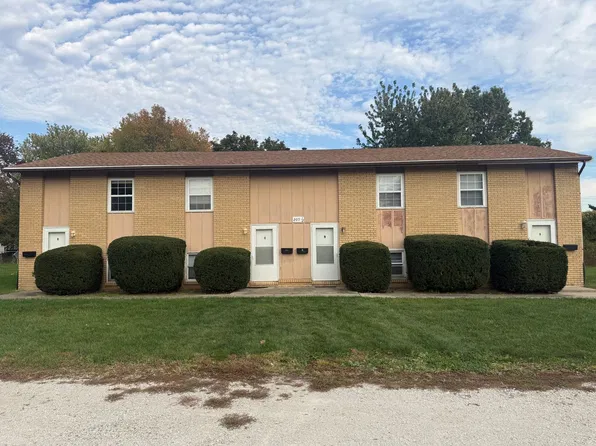 Palen Brothers Real Estate, LLC, 209 W School St #B, Le Roy, IL 61752