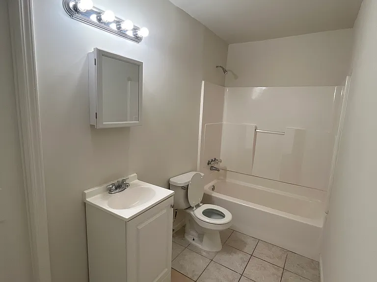 6786 Browns Mill Ferry Ct — Photo 3
