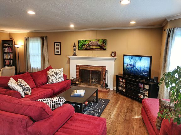3rd image of 5070 Bald Eagle Ave