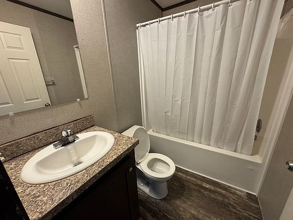 5th image of 41275 Old Michigan Ave #918
