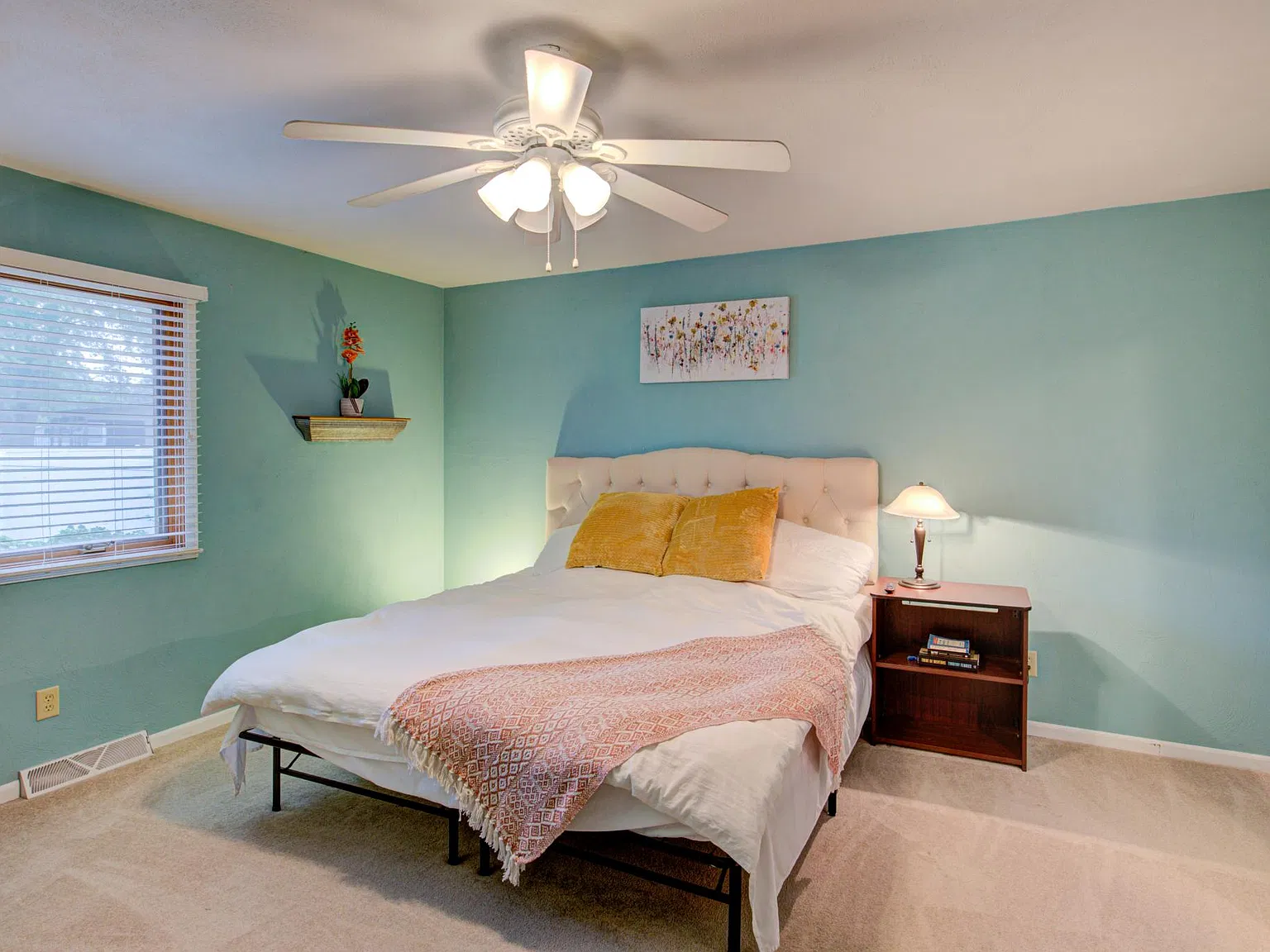 2 bed, 1216 sqft, $1,525 — Photo 4