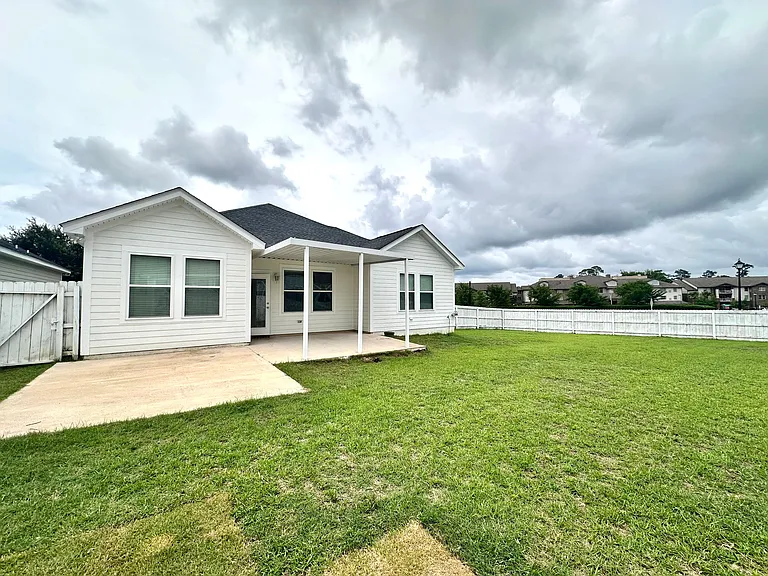5021 Caracara Dr — Photo 20