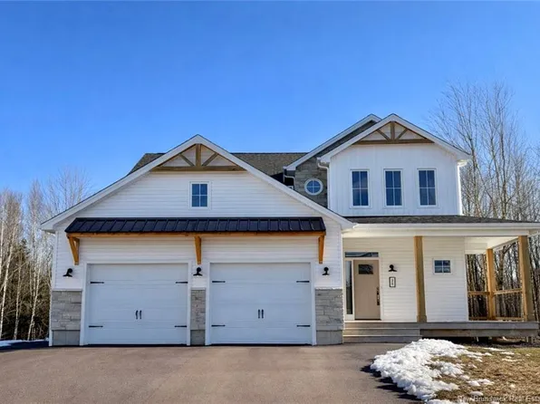 38 Heros Ct, Moncton, NB E1G 6A2