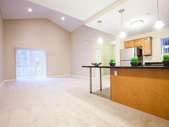 2nd image of 6510 130th Ave NE APT O201