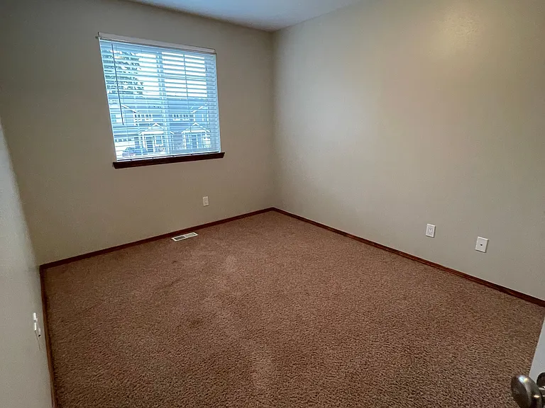 18827 43rd Dr NE #2 — Photo 14