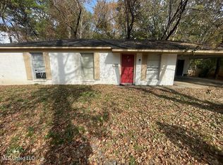 916 Palm St, Jackson, MS 39212