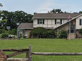 18 Cemetery Rd, Wapwallopen, PA 18660