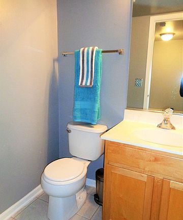 2nd image of 928 Ainsley Dr #928