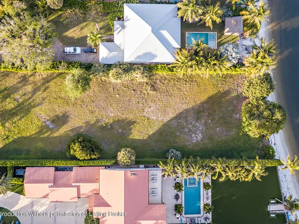 1708 N Lakeside Dr, Lake Worth, FL 33460