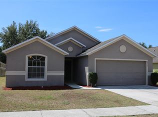 3973 Hillingdon Rd, Tavares, FL 32778