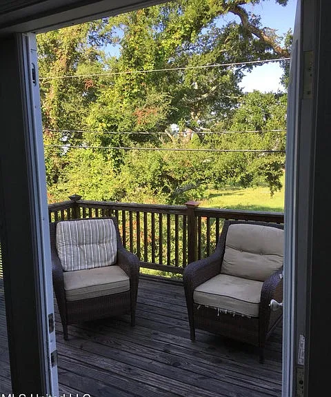 153 Markham Dr #B — Photo 15